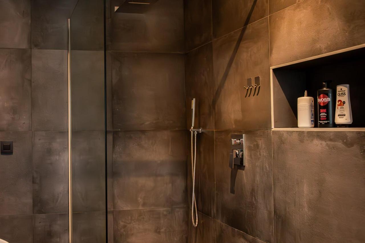 Chez Sabine Et Eric Maison Pour 6 Personnes Avec Piscine Chauffee Andenne 外观 照片