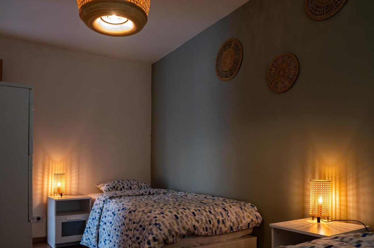 Chez Sabine Et Eric Maison Pour 6 Personnes Avec Piscine Chauffee Andenne 外观 照片